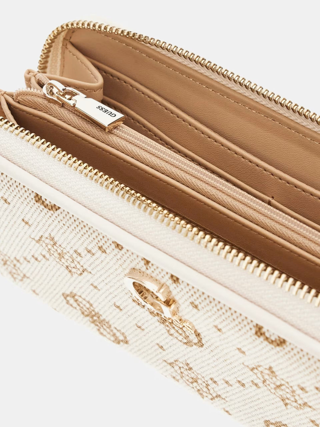 NEDA LARGE ZIP AROUND