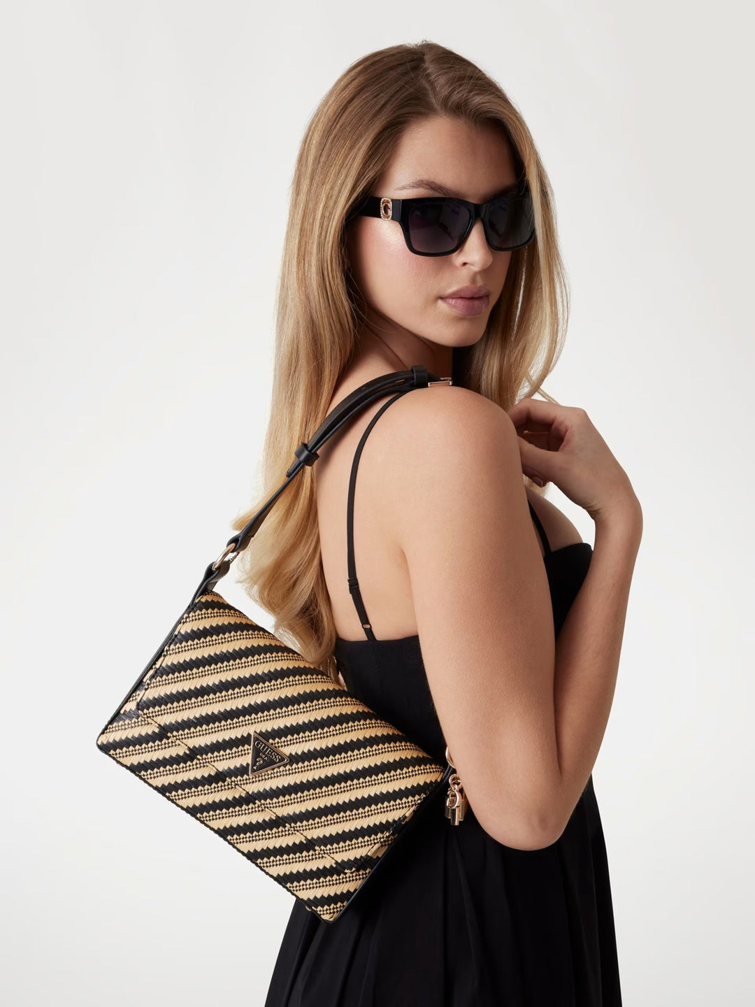 SIMONA FLAP SHOULDER BAG GUESS? - Main Image